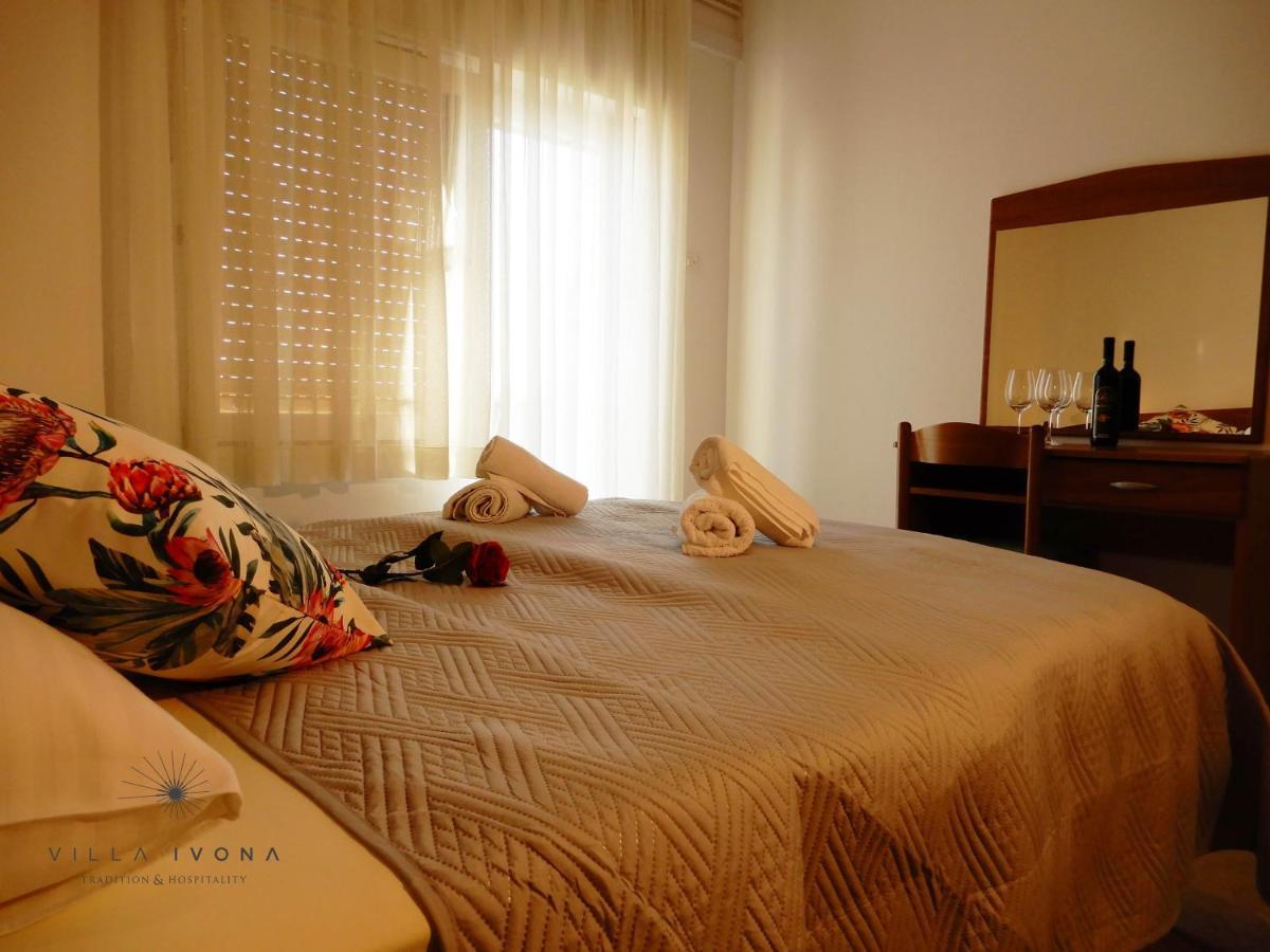 Bed And Breakfast Ivona Baška Voda エクステリア 写真