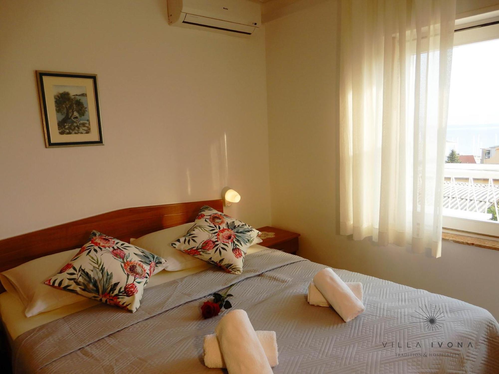 Bed And Breakfast Ivona Baška Voda 部屋 写真